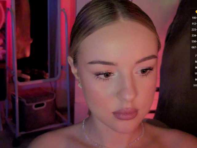 Nestyzz from BongaCams