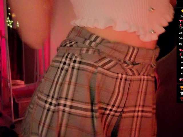 Nestyzz's BongaCams show and profile