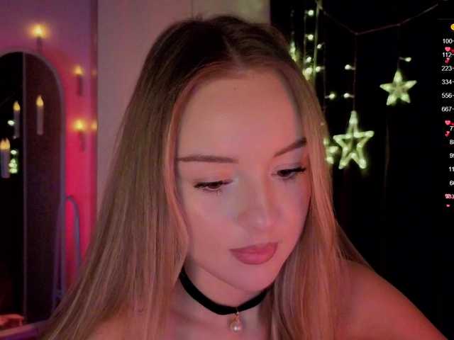 Nestyzz's BongaCams show and profile