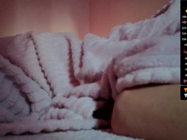 Nestyzz's BongaCams show and profile