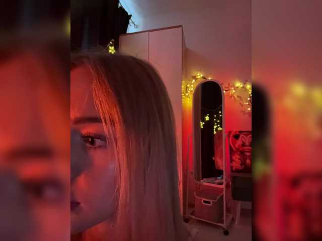 Nestyzz from BongaCams