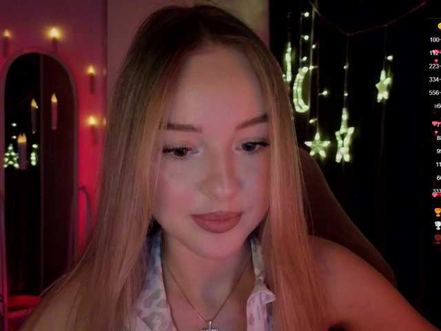 Nestyzz's BongaCams show and profile