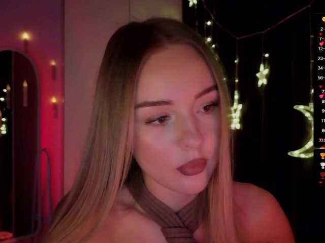 Nestyzz's BongaCams show and profile
