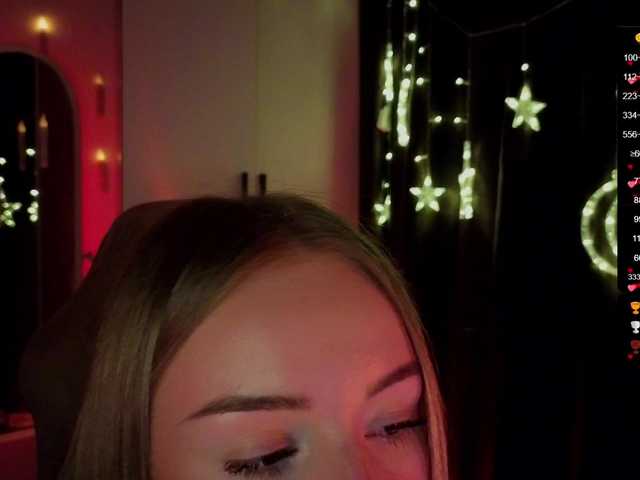 Nestyzz's BongaCams show and profile