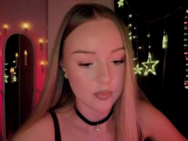 Nestyzz's BongaCams show and profile