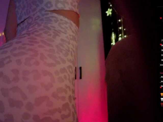 Nestyzz's BongaCams show and profile