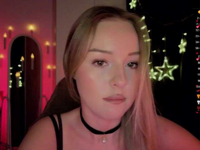 Nestyzz's BongaCams show and profile