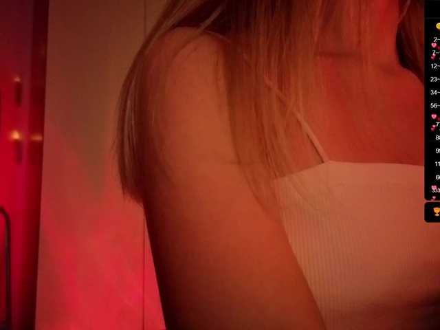 Nestyzz's BongaCams show and profile