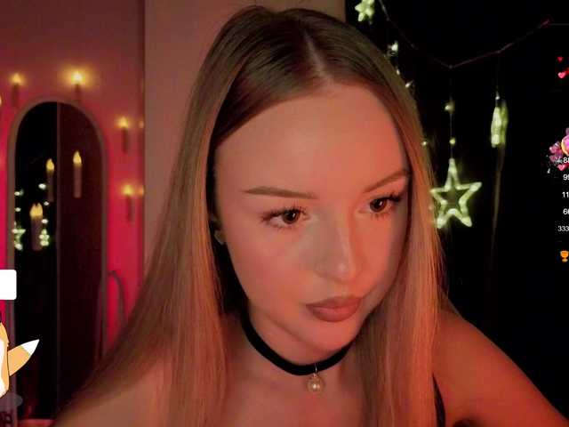 Nestyzz's BongaCams show and profile