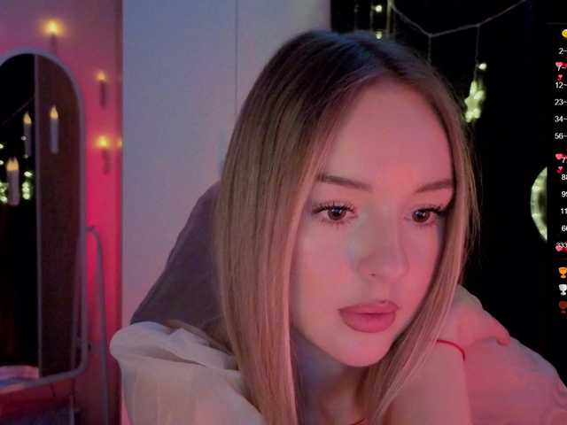 Nestyzz's BongaCams show and profile