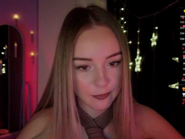 Nestyzz's BongaCams show and profile