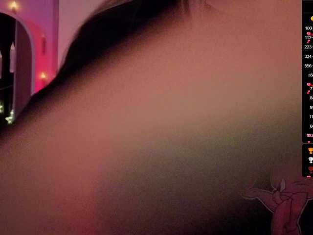 Nestyzz's BongaCams show and profile