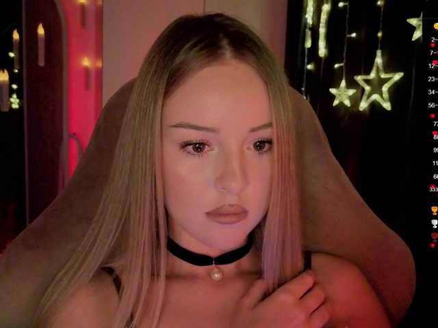 Nestyzz's BongaCams show and profile