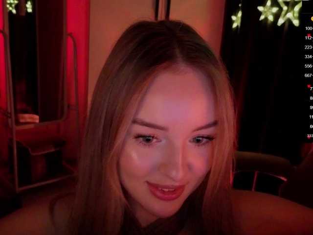 Nestyzz's BongaCams show and profile