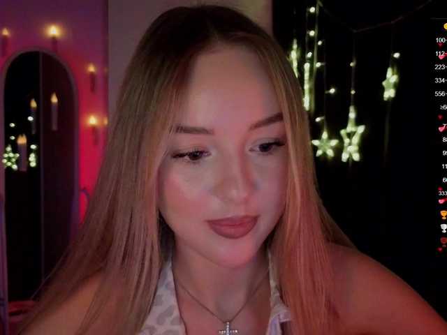 Nestyzz's BongaCams show and profile