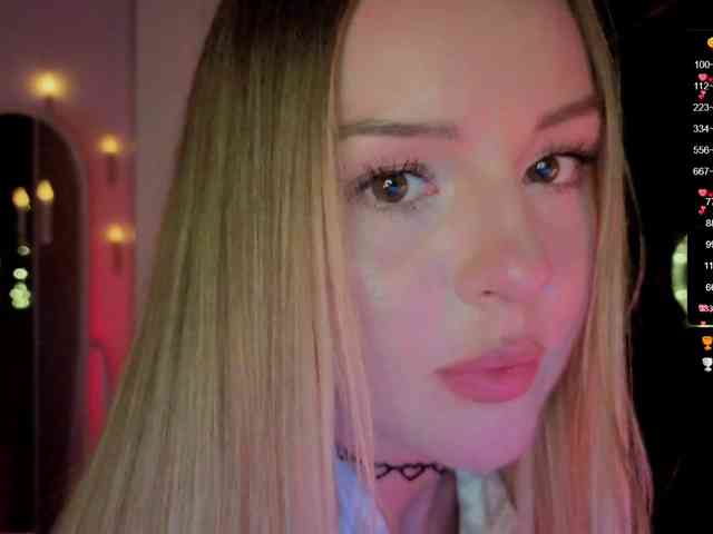 Nestyzz Live Webcam on BongaCams