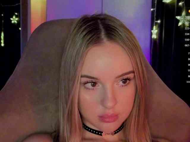 Nestyzz Live Webcam on BongaCams