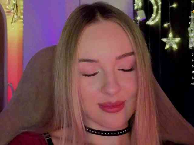 Nestyzz Live Webcam on BongaCams