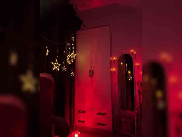 Nestyzz Live Webcam on BongaCams