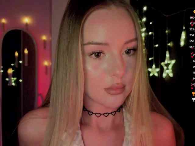 Nestyzz Live Webcam on BongaCams