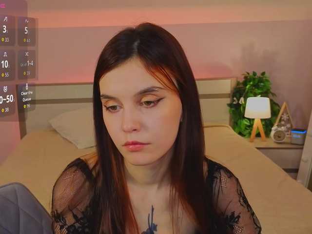 SusieMorris Nude Live Sex Shows