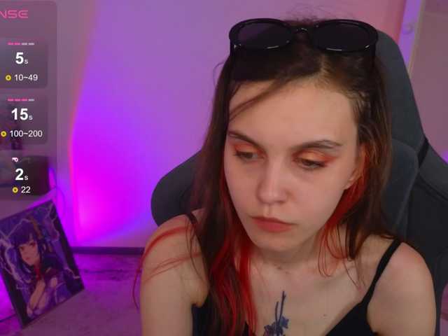  SusieMorris chat room