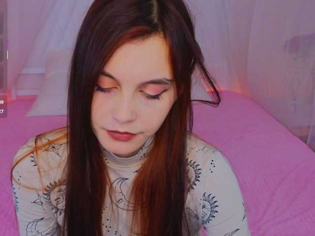  SusieMorris chat room