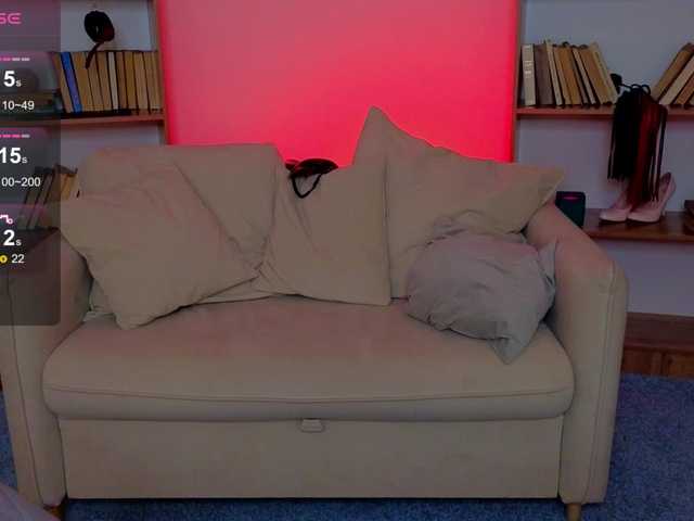  SusieMorris chat room