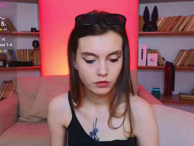 SusieMorris webcam