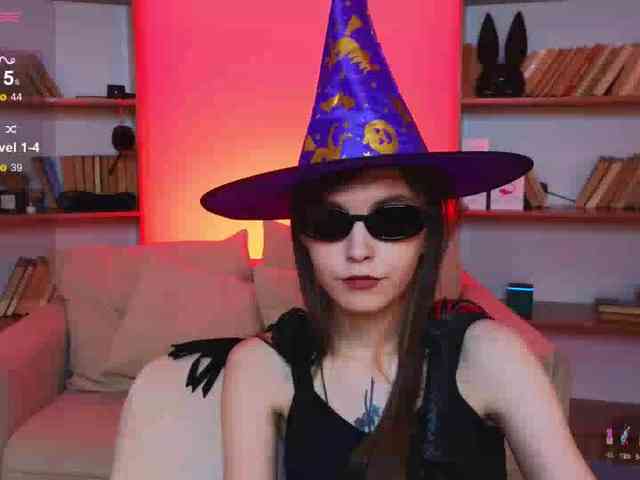 SusieMorris webcam