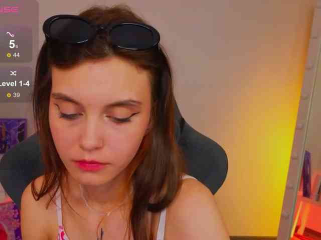 SusieMorris webcam