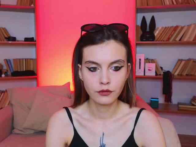 video live chat SusieMorris