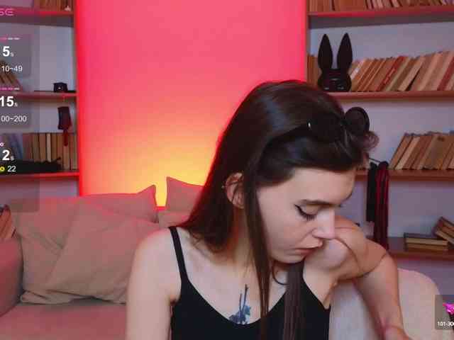 SusieMorris webcam