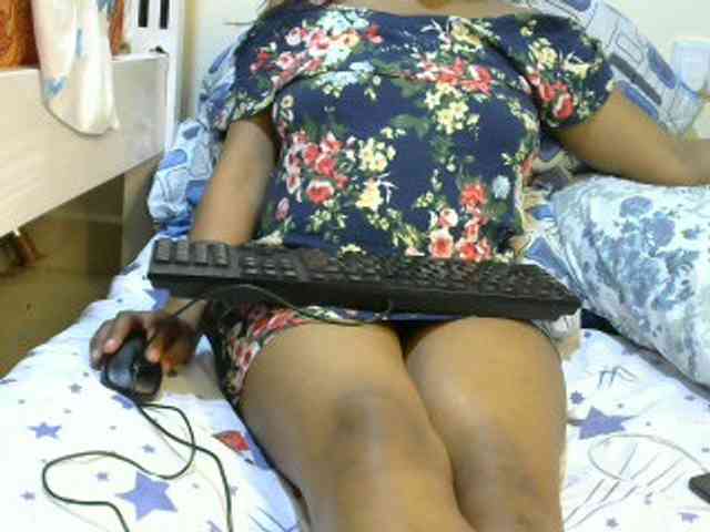Queenlacey webcam