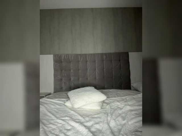 BabyDarii's BongaCams show and profile