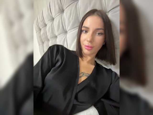 BabyDarii's BongaCams profile