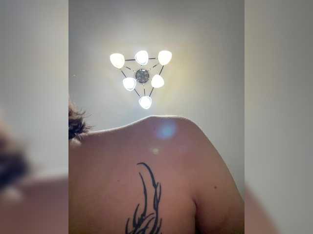 BabyDarii from BongaCams is Freechat