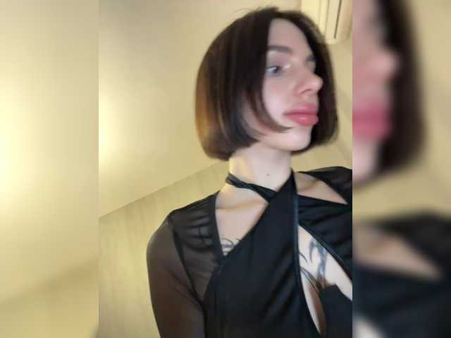 Sex chat gratuit in direct cu BabyDarii pe BongaCams