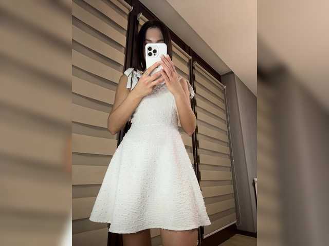 BabyDarii's BongaCams show and profile