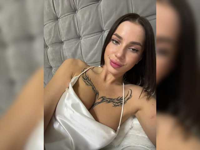 BabyDarii's BongaCams profile