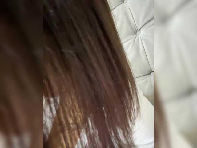 BabyDarii's BongaCams show and profile