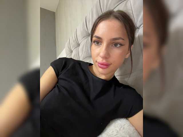 go to chat with BabyDarii