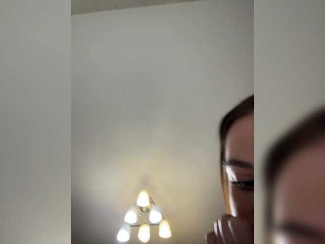 BabyDarii's BongaCams show and profile