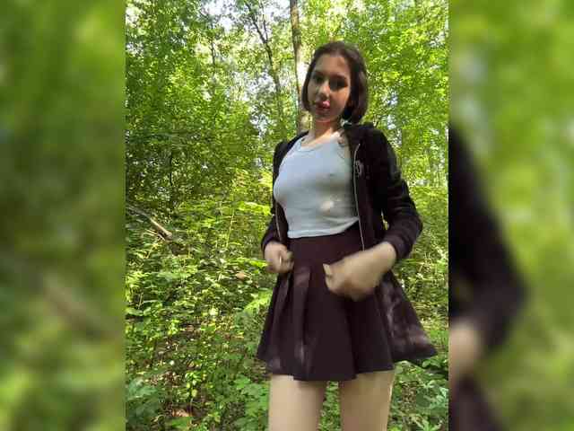live amateur cam BabyDarii