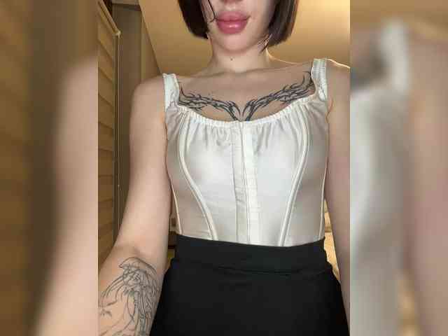 voyeur cam BabyDarii