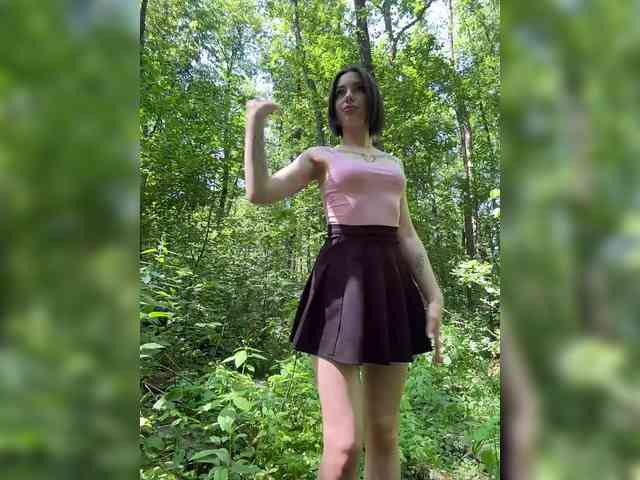 private live webcam BabyDarii