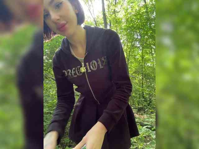 BabyDarii's webcam live show