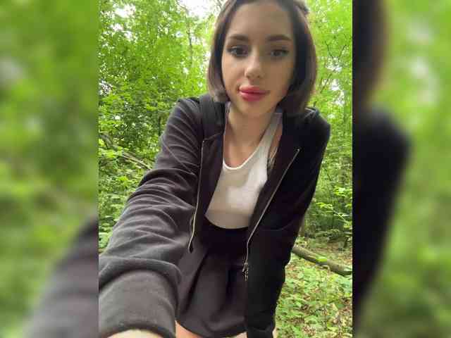 live amateur webcam BabyDarii