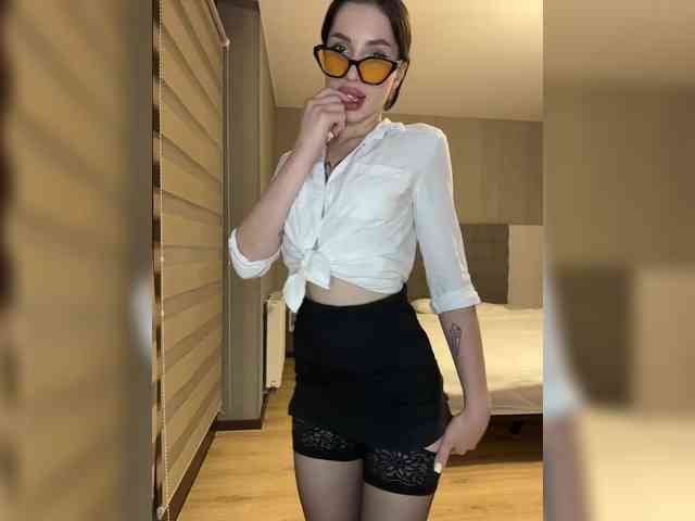 private live webcam BabyDarii