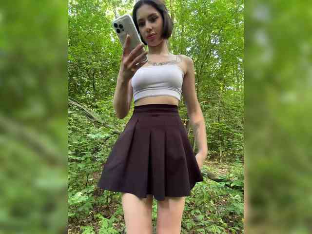 online web cam porn BabyDarii